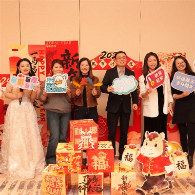 I Roto i te Gala-Tau a Wellgreen: Te Whakanui i te Whakaaetanga, te Mahi tahi...